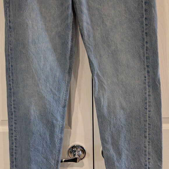 American Eagle Women's '90s Low-Rise Straight Jeans, Size 6 Short, Distressed - Picture 5 of 14